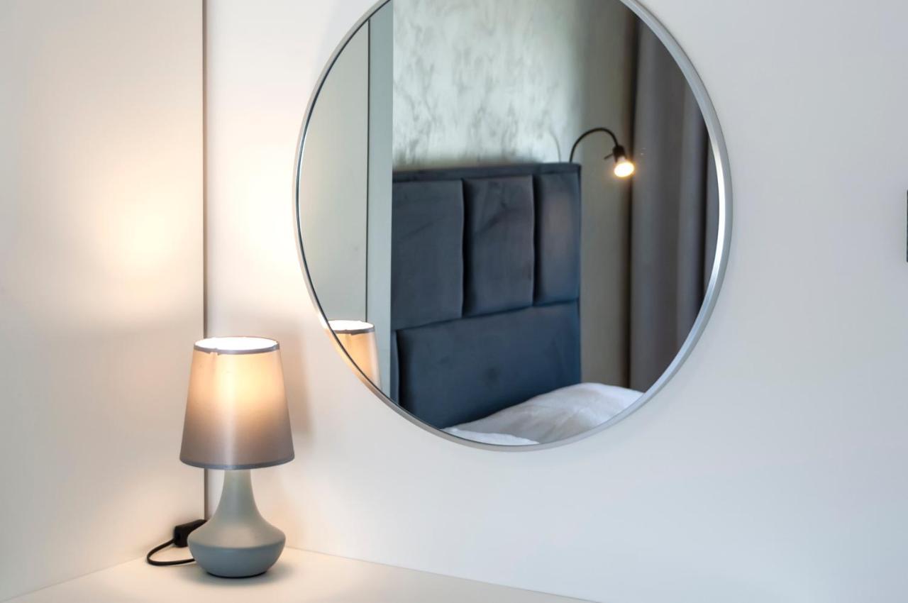 Apartments Sanja-New Renovated Ровінь Екстер'єр фото
