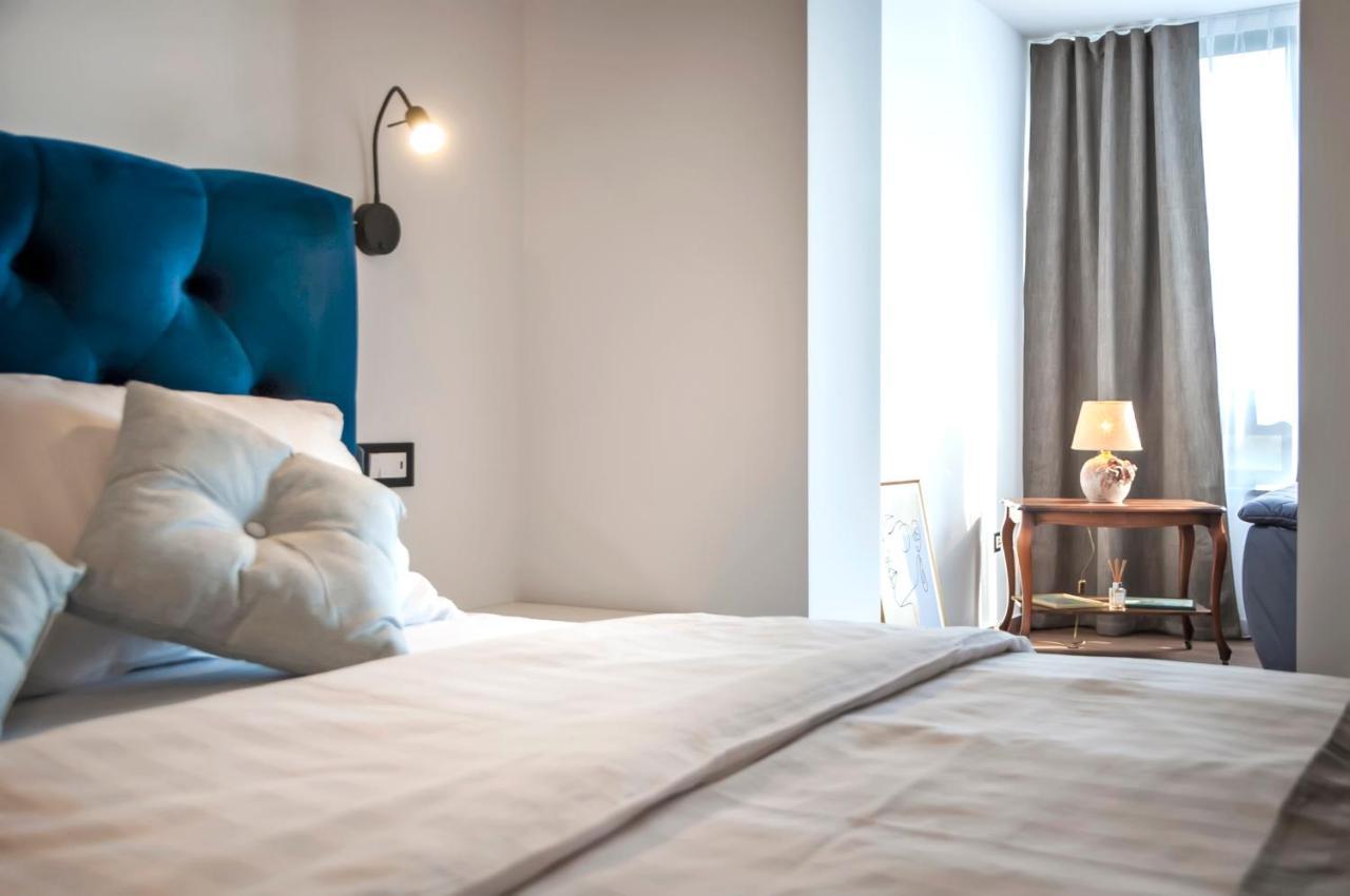 Apartments Sanja-New Renovated Ровінь Екстер'єр фото